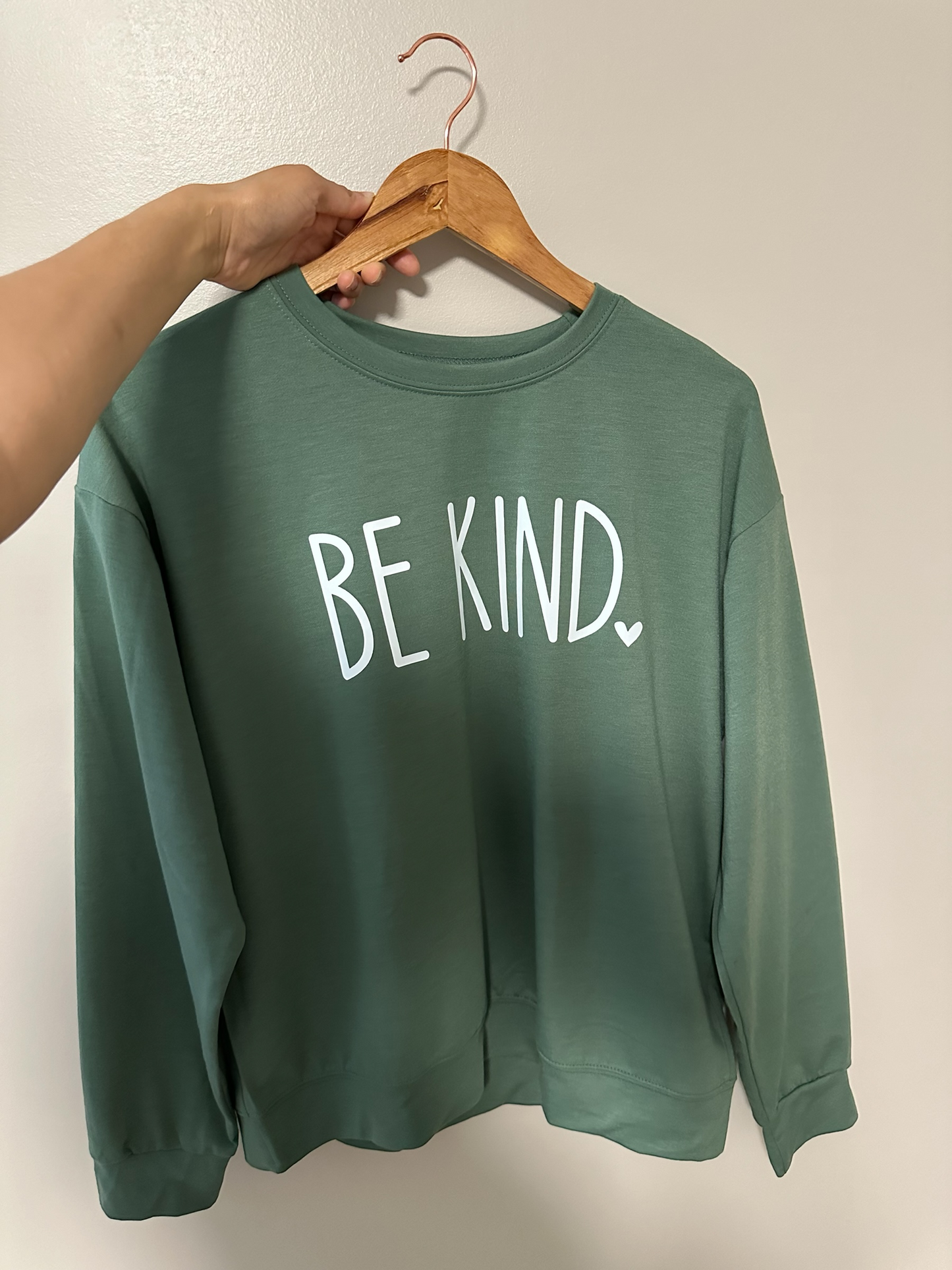 Be Kind Pullover Sweatshirt